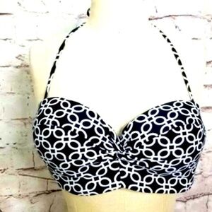 Catalina collection swimsuit top siz…12/14